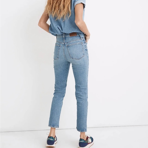 The Petite Perfect Vintage Jean in Banner Wash size 28 P SOLD OUT online - Picture 7 of 10